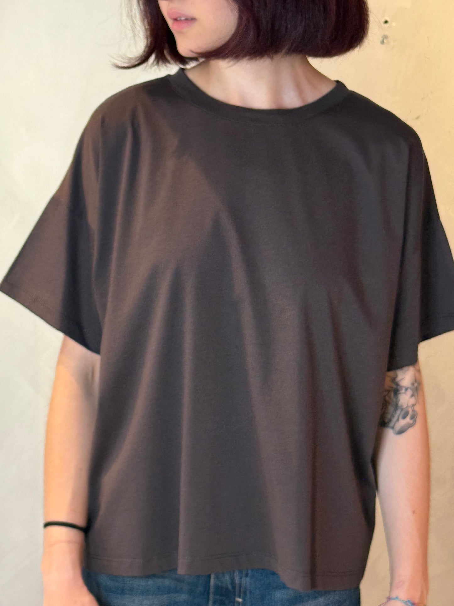 T-SHIRT ESSENTIAL CHIC SOUVENIR