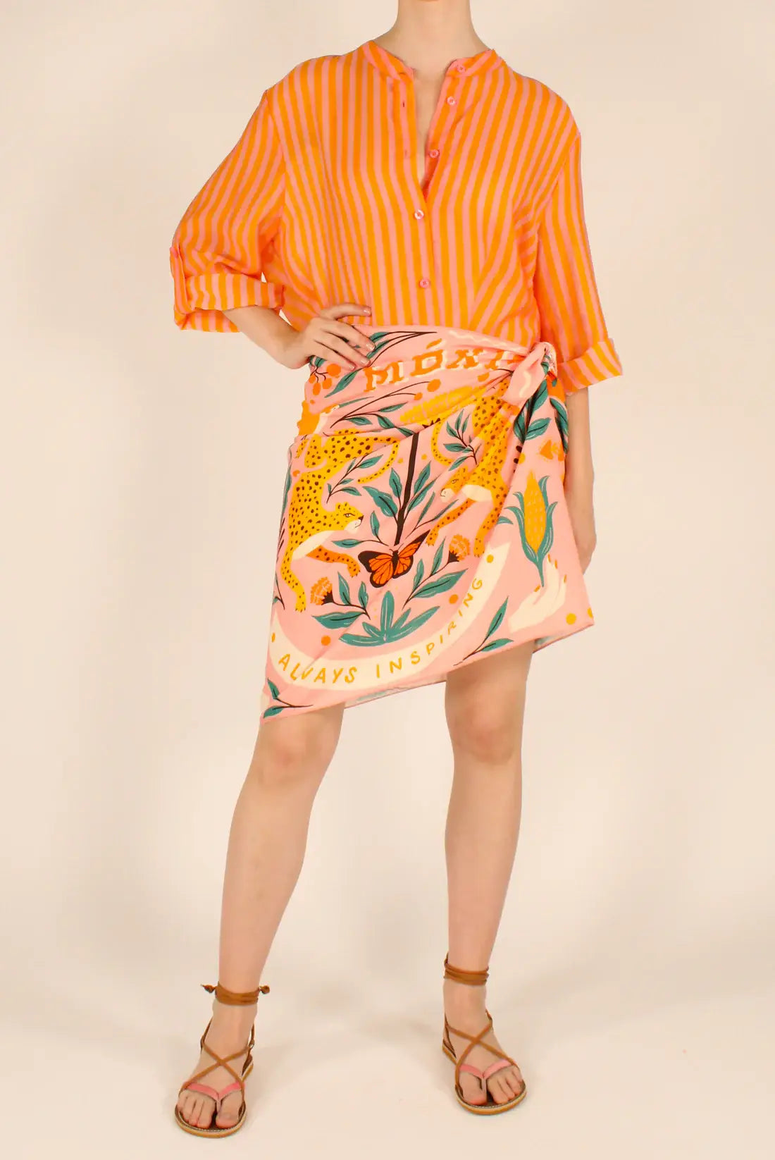 Gonna sarong con laccio laterale, stampa leopardo e farfalle arancione Messico