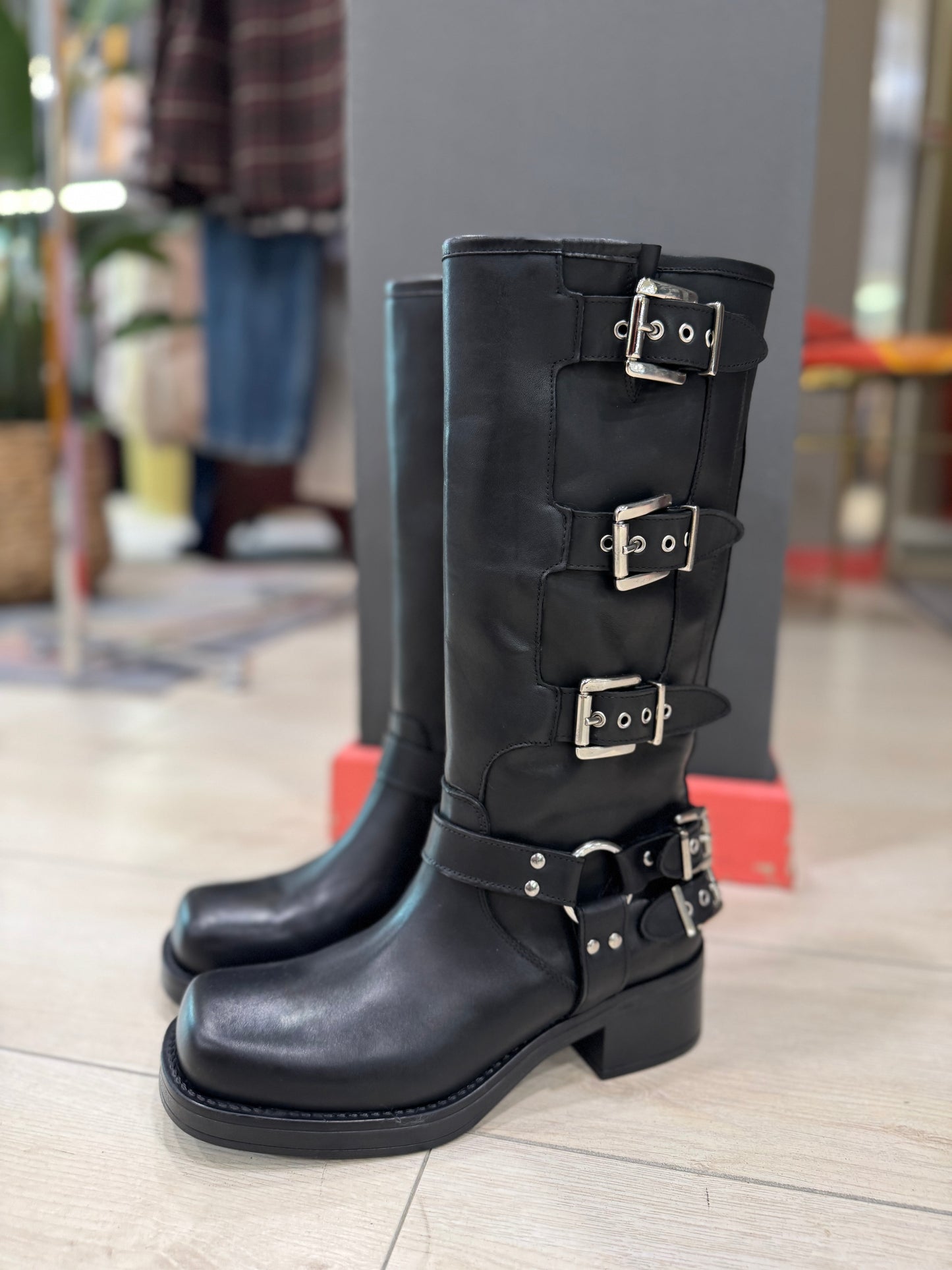 STIVALE IN PELLE TEMY