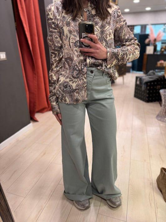 JEANS IN BULL FLARE SOALLURE